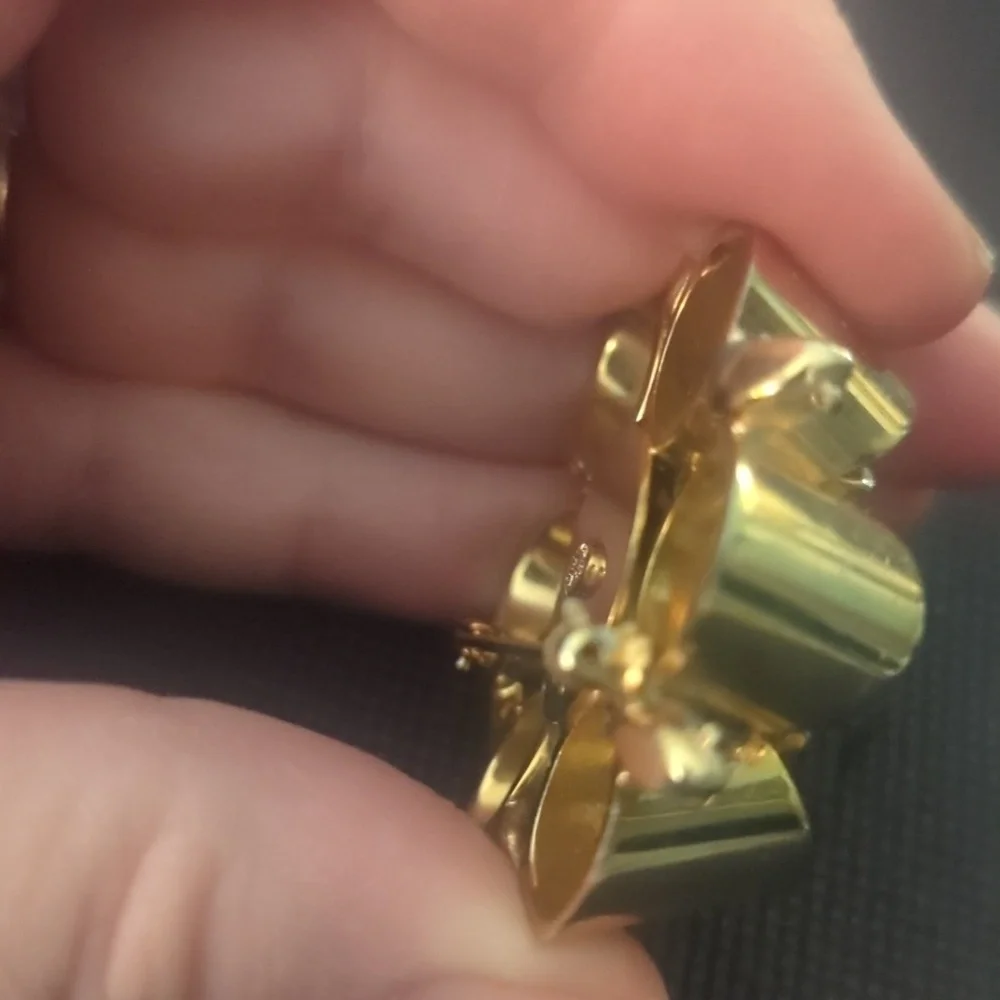 Vintage Mid century Kramer Brooch